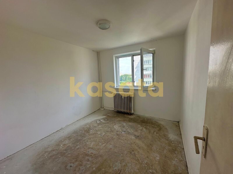 Apartament 2 camere 1 Decembrie 1918, etaj 7/10, bloc reabilitat